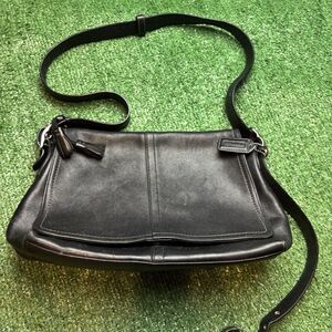 VTG Coach F10204 Black Leather Fold Over Flap Shoulder Bag Purse